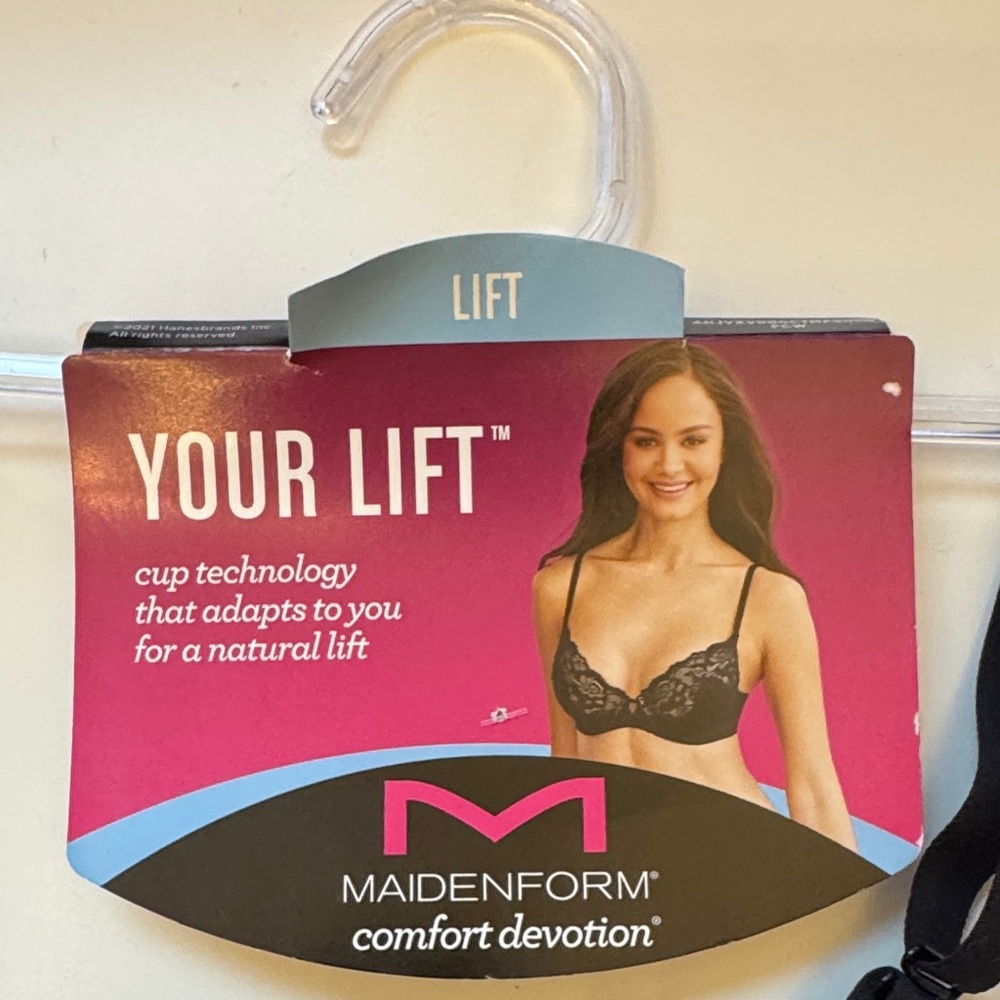 Maidenform Elegant Black Lace Bra - Picture 2 of 6